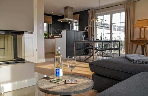 Hornum Casa | Monkey Island