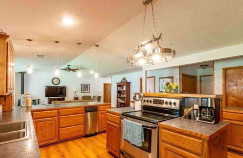 Afton Casa | Monkey Island waterfront w/ private 2-slip dock, 250' shoreline, and hot tub