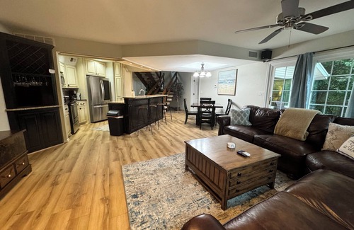 Afton Casa | Monkey Island Waterfront