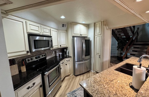 Afton Casa | Monkey Island Waterfront