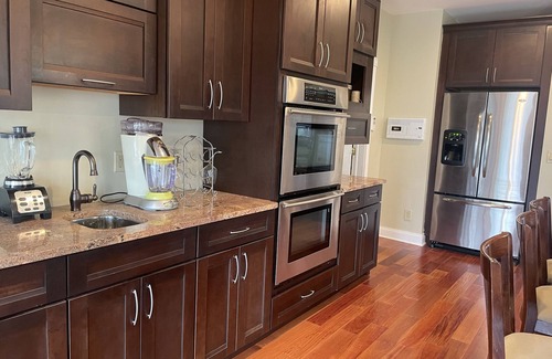 Monmouth Beach Casa | Monmouth Beach - 100 yards from beach.
