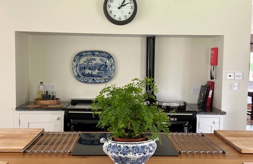 Monnington-on-Wye Casa | Monnington House & Cottages 12 bedrooms 12 bathrooms Great for special stays.