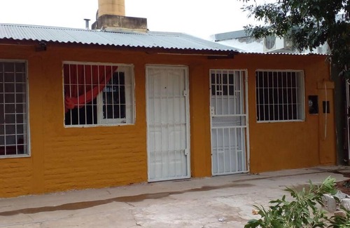 Corrientes Apartamento | Monoambiente confortable con estacionamiento gratuito