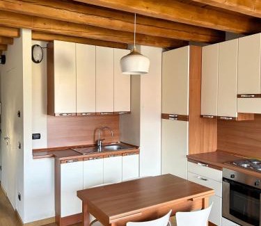Clusone Casa | Monolocale All'orologio