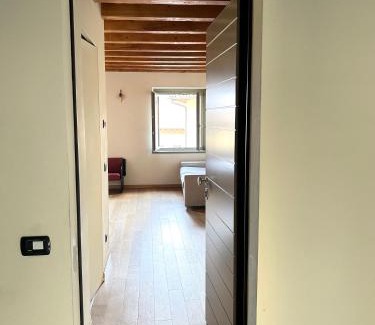 Clusone Casa | Monolocale All'orologio