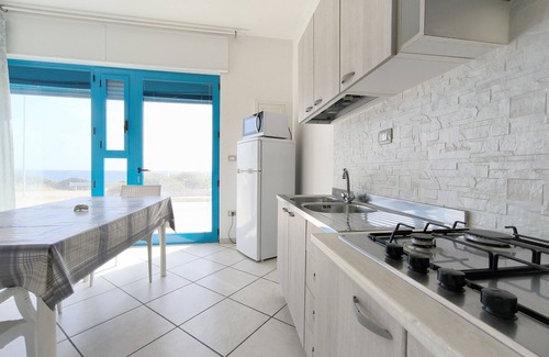 Posto Rosso Casa | MONOLOCALE LA CORTE SUL MARE