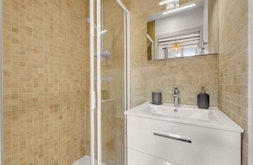 Saint-Georges Apartamento | Monsieur Henri - Grand appt en plein centre ville