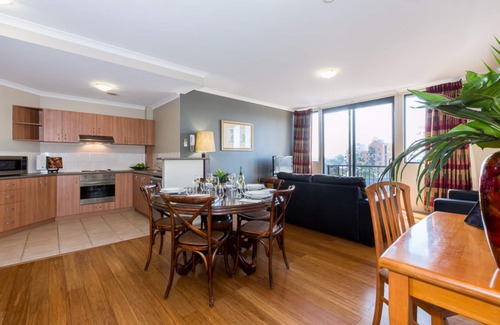 East Perth Apartamento | Mont Clare Boutique Apartments