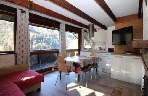 Mont-Dore Chalet De Esquí | Mont-Dore : Chalet agréable avec WIFI pour 9 personnes - FR-1-608-88