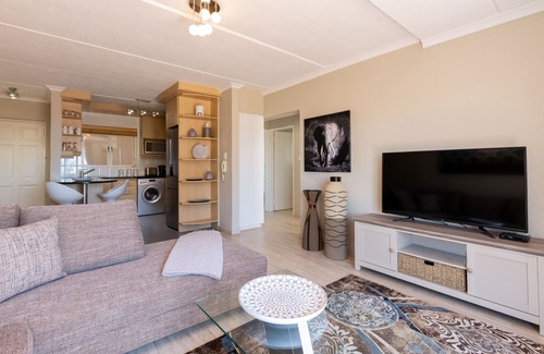 West Beach Apartamento | Mont Serrat 58 by CTHA