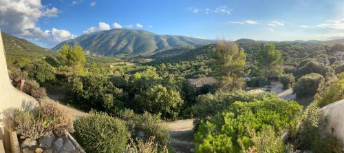 Mollans-sur-Ouveze Apartamento | Mont-Ventoux, Provence, Appartement avec vue panoramique et piscine