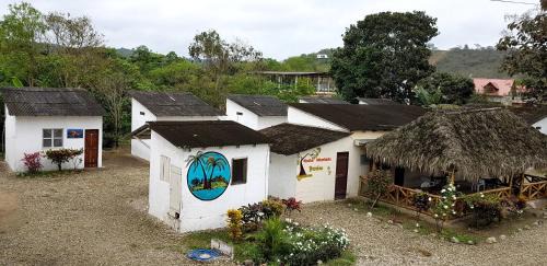 Montañita Casa | Montañita Garden Hostal