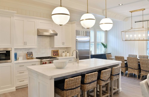 Olde Town Casa | Montage 4BR, pet friendly with fenced yard, Wilson Village Home 5042