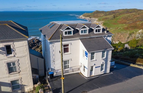 Mortehoe Apartamento | Montagu Steps 3 bedroom apartment with sea views