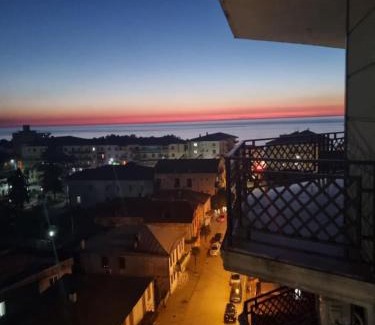 Kobuleti Apartamento | Montana