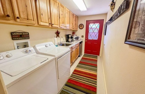 Red Lodge Cabina | Montana Living at its Finest in Meeteetse Meadows