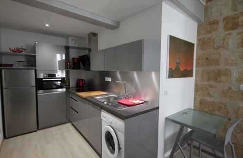 Ecusson Apartamento | MONTCALM con aire acondicionado en el corazón del centro histórico