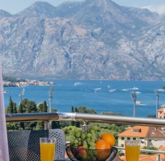 Skaljari Apartamento | Monte Bay Apartments