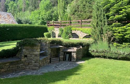 Pallusieux Apartamento | Monte Bianco elegant villa apartment Courmayeur