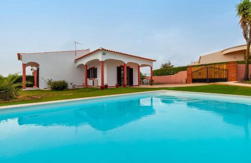 Lagos Casa | Monte Holiday House