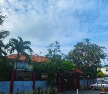 Alaminos Cama Y Desayuno | Monte Rio Gardens Bed & Breakfast
