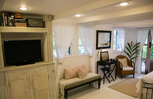 Utuado Cabina | Monte Sagrado Reserve-100 acres+wellness+River!