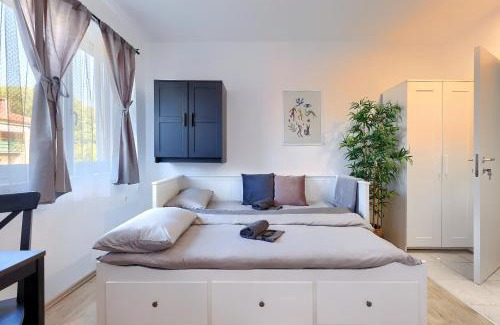 Pula Hostal | Monte Zaro