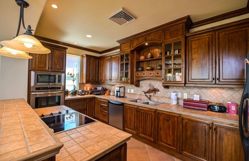 Herradura Apartamento | Montebello 2C - 3 bdr 3 Bath Ocean View