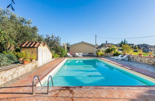 Rietine Casa | Montechioccioli by Interhome