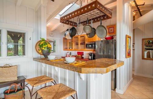 Toro Canyon Casa | Montecito Hidden Valley Gem