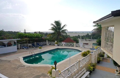 Montego Bay Casa | Montego Bay Best Kept Secret 1 B/R Apartments - Block C, Unit1