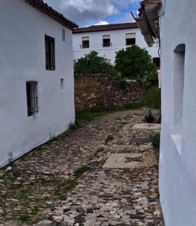 Linares de la Sierra Casa | Monteperdido