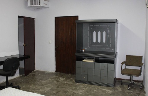 Monterrey Apartamento | Monterey Apartments.