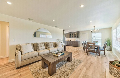 Del Rey Oaks Casa | Monterey Bay Ocean Peak Home Near Carmel & Pebble Beach 4 Bed 3.5 Bath & AC