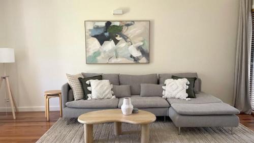 Hawks Nest Casa | Monterra Ave Magic