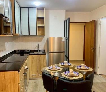 Santiago de Surco Apartamento | MONTERRICO POLO APARTS #10 - Frente Embajada USA