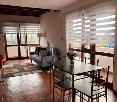 Santiago de Surco Apartamento | MONTERRICO POLO APARTS #4 - Dpto Completo Familiar 2 camas a una cuadra Embajada USA