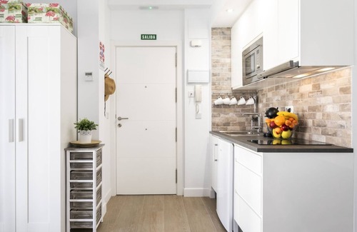 Carretera de Cadiz Apartamento | Montesa 3