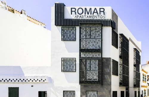 Carretera de Cadiz Apartamento | Montesa 3