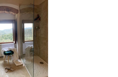 Sovicille Otro | Montestigliano, una auténtica casa de campo en el corazón de la Toscana, es un oasis de paz y belleza que ofrece a sus huéspedes residencias refinadas y una vista encantadora