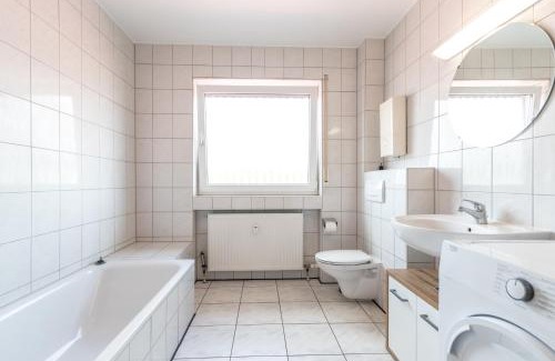 Muenster Apartamento | Monteurapartment I 8 Betten I Küche I Waschmaschine I Balkon