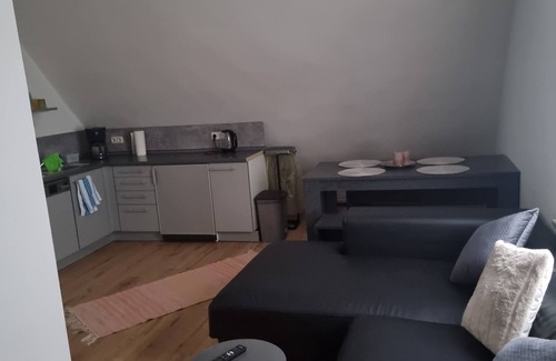 Frickenhausen a. Main Casa | Monteursunterkunft für bis zu 10 Personen in Frickenhausen bei Ochsenfurt