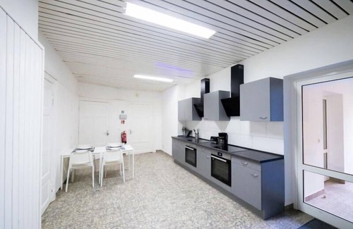 Gulzow Apartamento | Monteurwohnung in Gülzow für bis zu 7 Personen mit WLAN, Parkplatz & Gemeinschaftsküche - RZ02