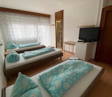 Langensteinbach Casa | Monteurzimmer - Karlsbad