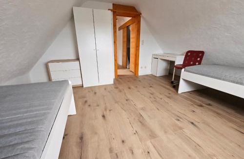 Siegen Casa | Monteurzimmer - Privatzimmer Unterkunft Siegen zentrale Lage mit Ausblick