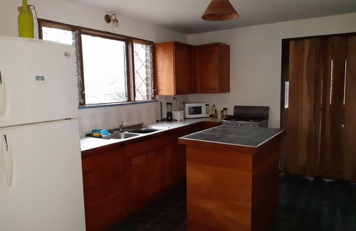 Santa Elena Casa | MONTEVERDE - ¡Casa cómoda, bien equipada en bosques con vista!