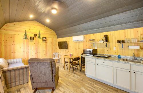Montezuma Casa | Montezuma Cabin Rental with Fire Pit and Grill Access!