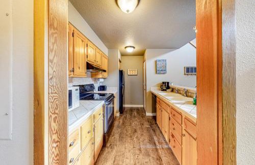 Lakeside Village Casa | Montezuma Condominiums