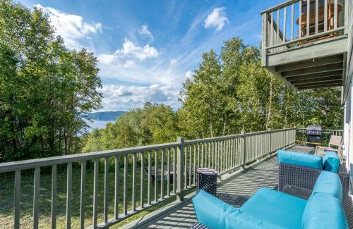 Sacre Coeur Chalet De Esquí | MontFJORD - Chalets, SPA et vue - ChantaFJORD #2