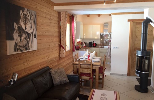 Montgenevre Apartamento | MONTGENEVRE Apartamento dúplex de 4 habitaciones en la planta superior, al pie de las pistas de esquí.